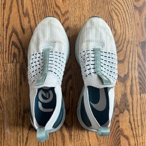 Nike React Phantom Run Flyknit 2